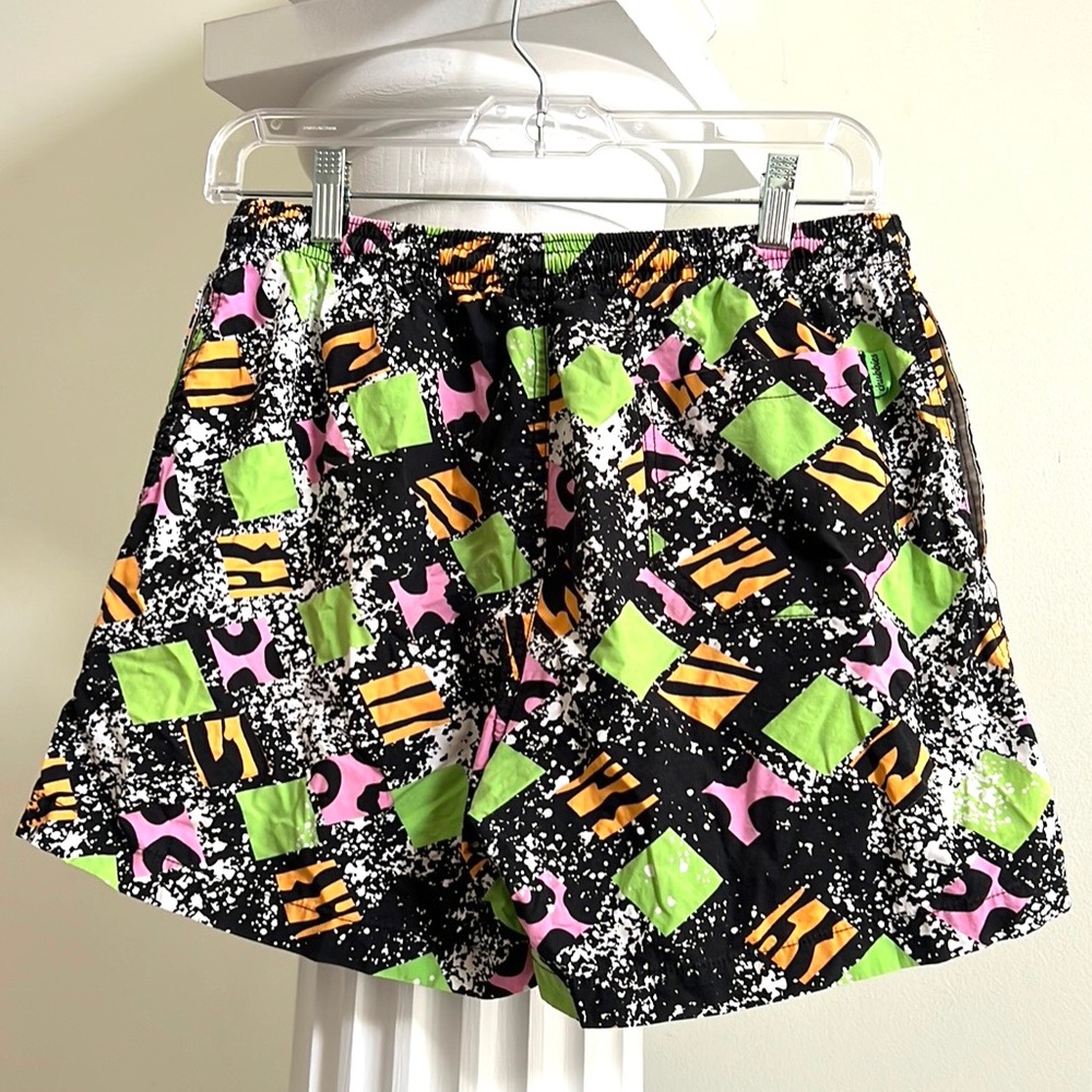 Chubbies Graphic Swim Shorts Summer Shorts 🩳 unlined, pockets, Y2K, 90’s unisex - Picture 3 of 6